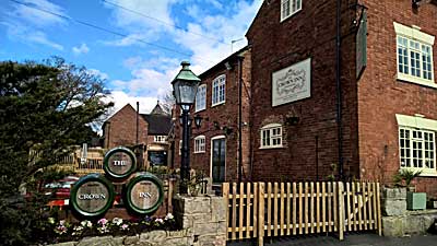 Crown Inn , pub ,  hotel and restaurant in Marston Montgomery near Ashbourne Derbyshire