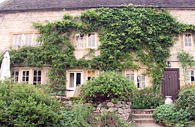 Swiers Farmhouse B&B and Self Catering Cottage Accommodation in Carsington - Derbyshire Peak District Holiday Accommodation